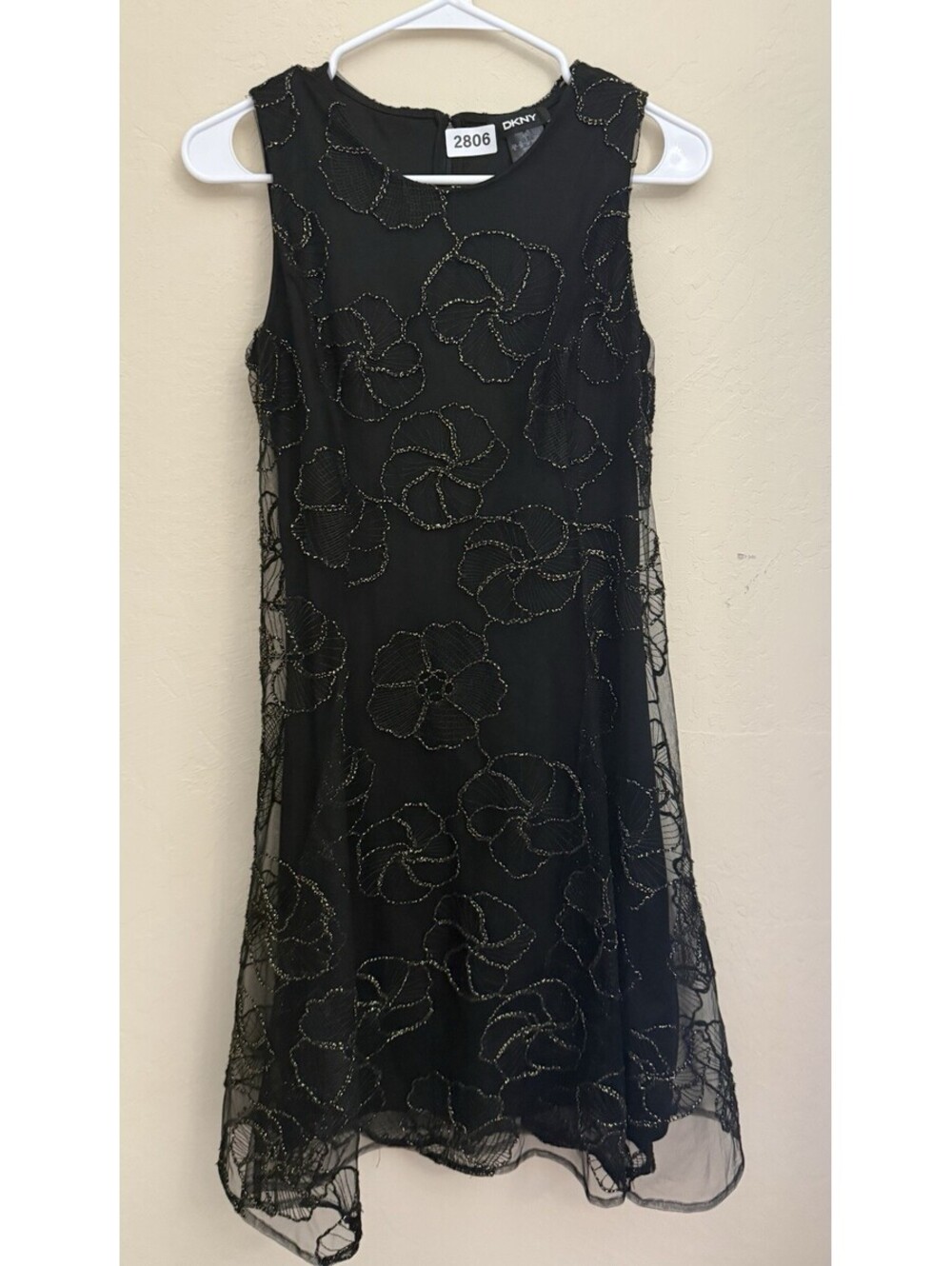 DKNY sleeveless Lace Dress Size Size6 Black And Gold